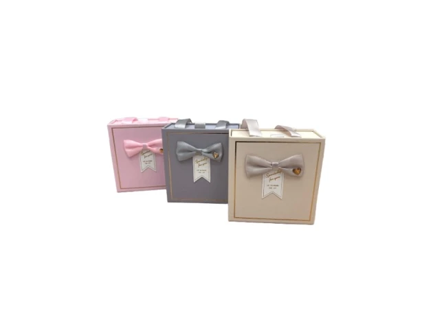 cutii p-u cadou assorti set.  6buc.00186