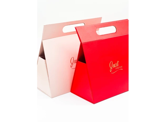 cutii p-u cadou 28x13x27cm buc.00087