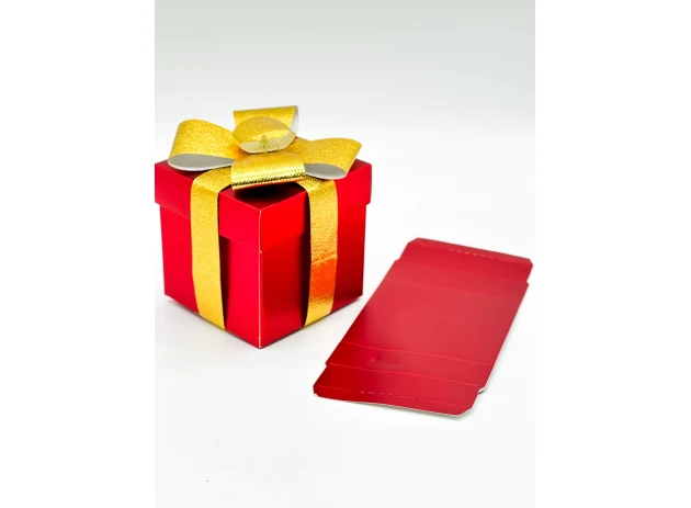 cutii p-u cadou 15cm buc.00026