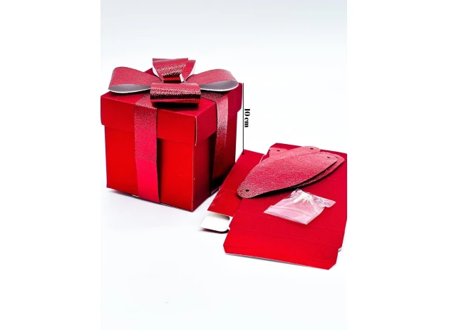 cutii p-u cadou 10cm buc.00018