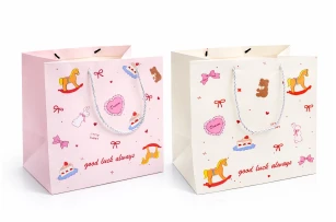 pungi cadou 32x25x11cm set.12buc. 00165