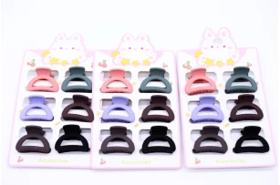 crab plastic 2cm assorti set. 60buc..00120