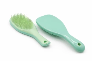 pieptene simplu in assortiment 00016