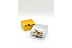 pungi hartie 11x11x5cm set.12buc. 00058