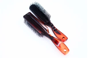 pieptene simplu in assortiment 00024